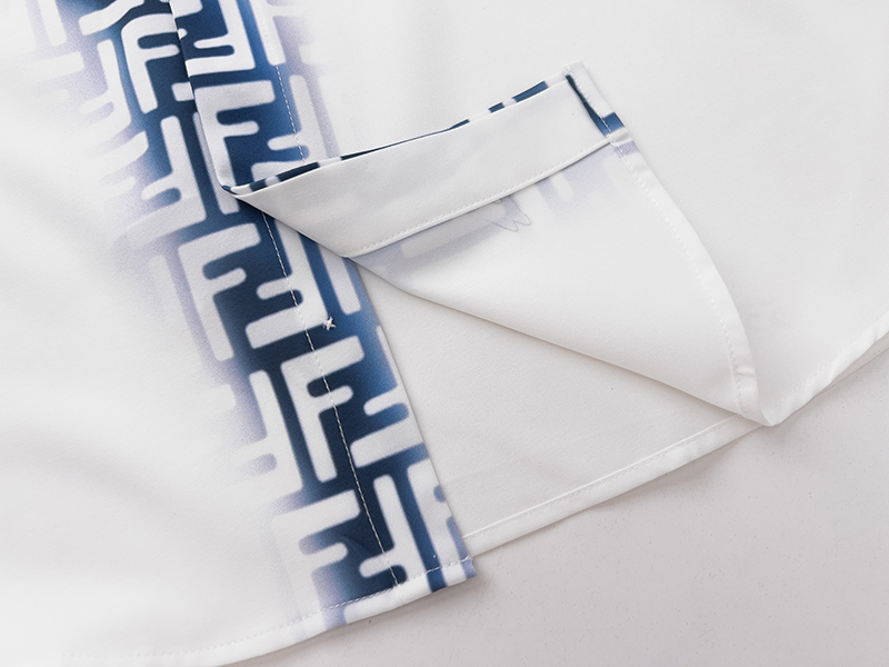 【FENDI  公式旗艦店】フェンディ ジャケット着 好評に付き再入荷！