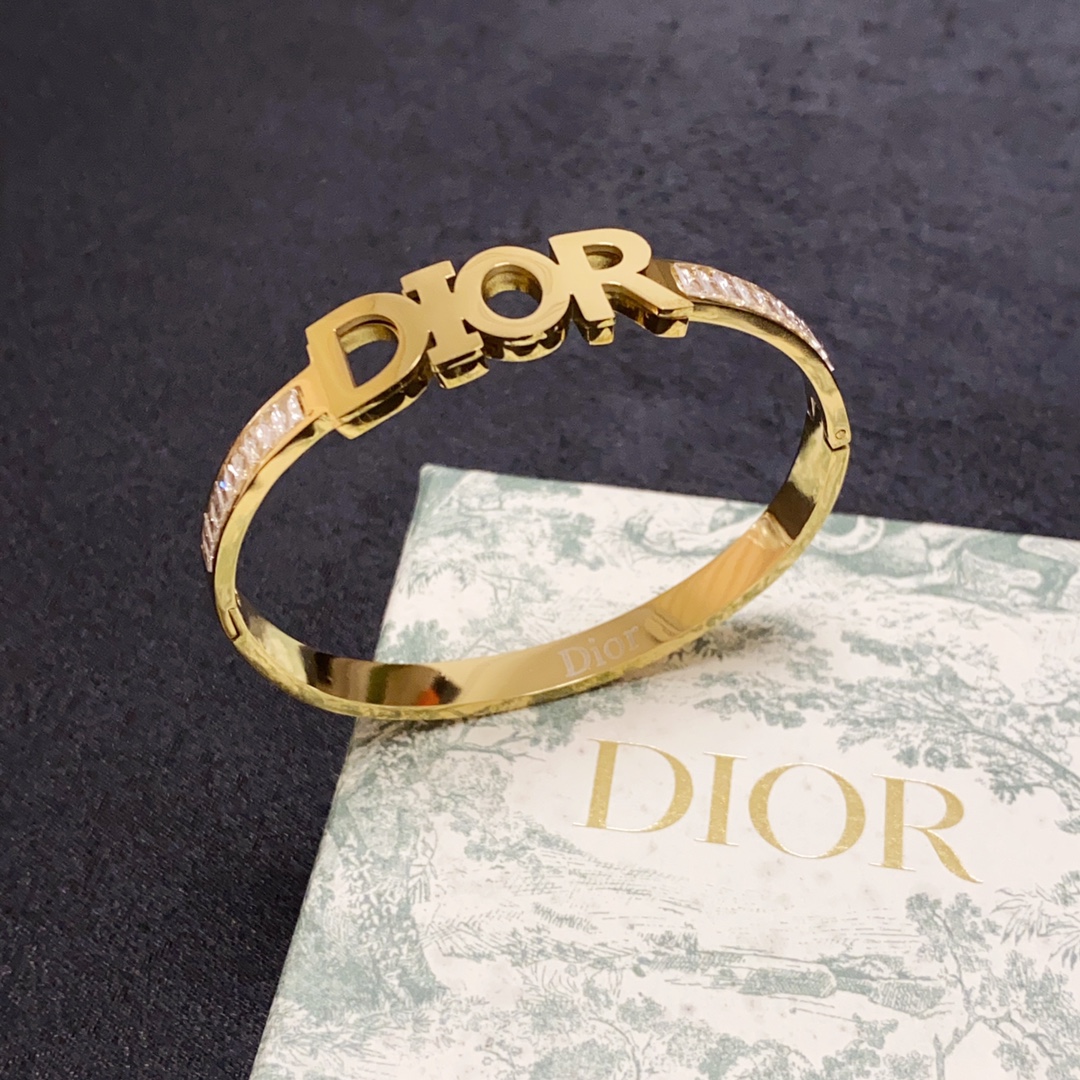 【DIOR】ブレスレット、ファッションシンプルなスタイル