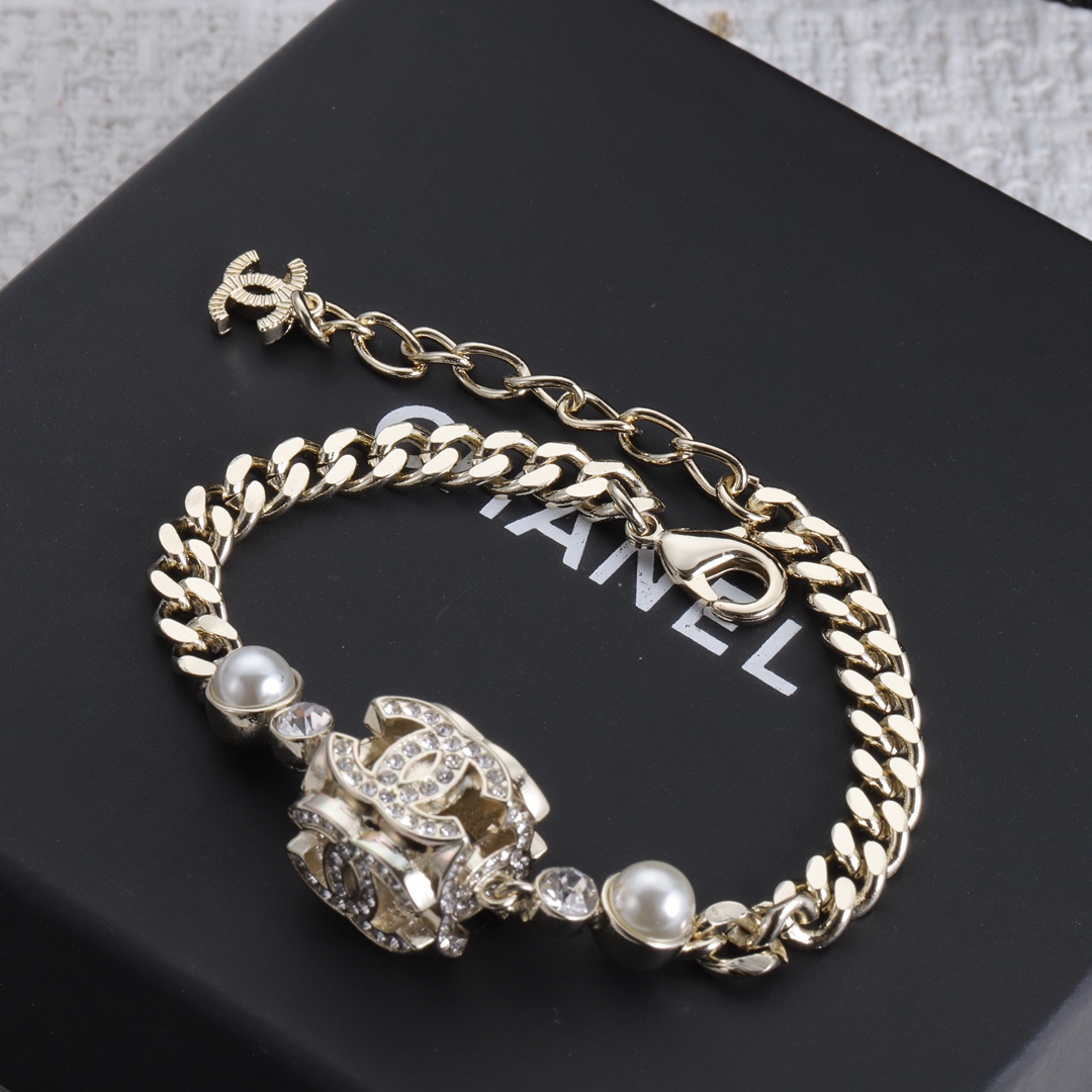 【CHANEL】ブレスレット、ファッションシンプルなスタイル