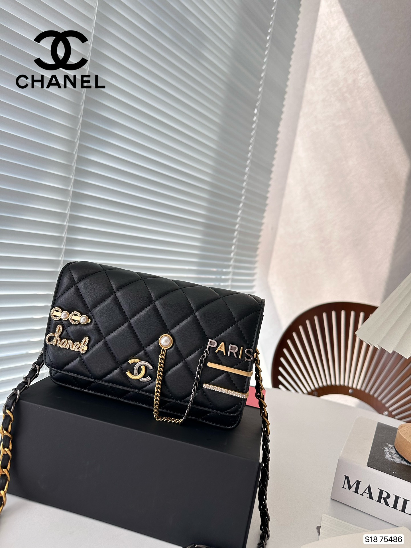 【CHANEL 公式旗艦店】シャネル   ショルダーバッグ  当日出荷 好評に付き再入荷！20*12CM