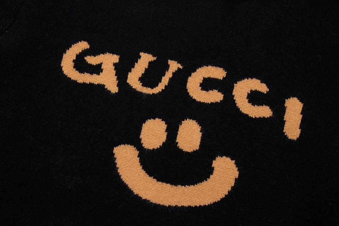 【GUCCI 公式旗艦店】グッチ  セーター好評に付き再入荷！