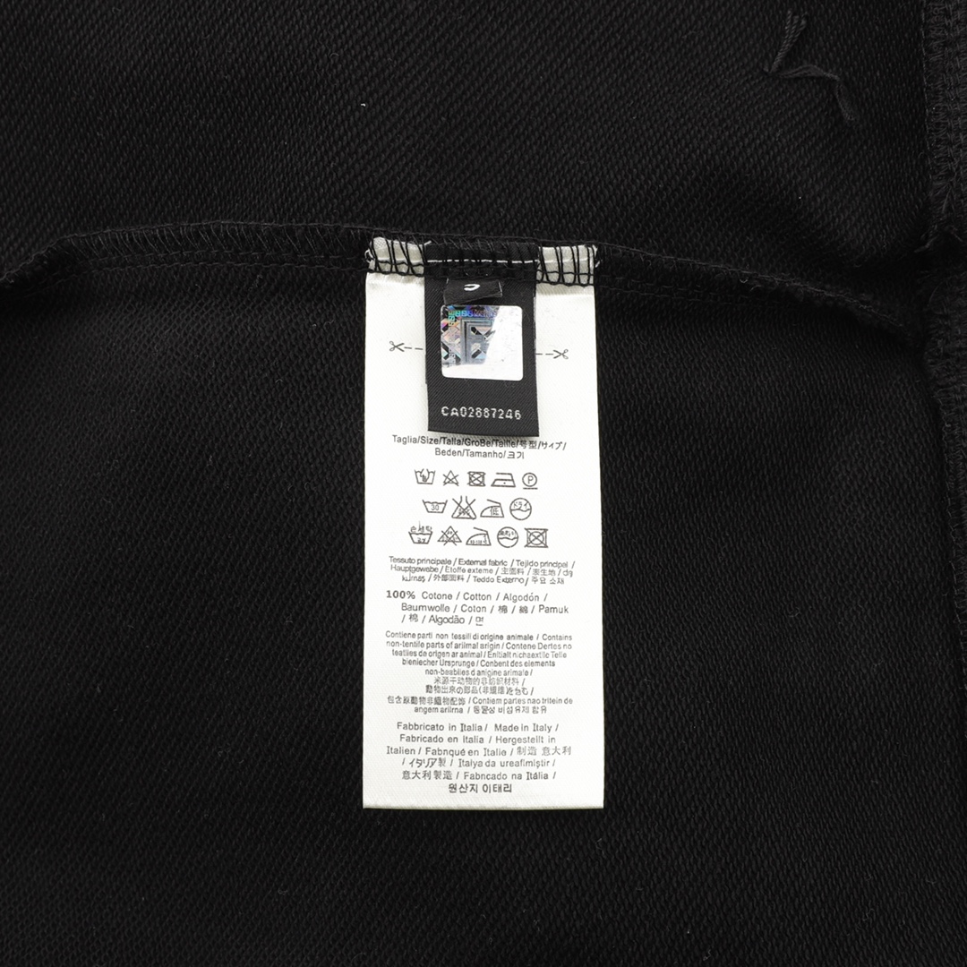 【FENDI  公式旗艦店】フェンディ丸首の衛衣 スウェット ご好評に付き再入荷！