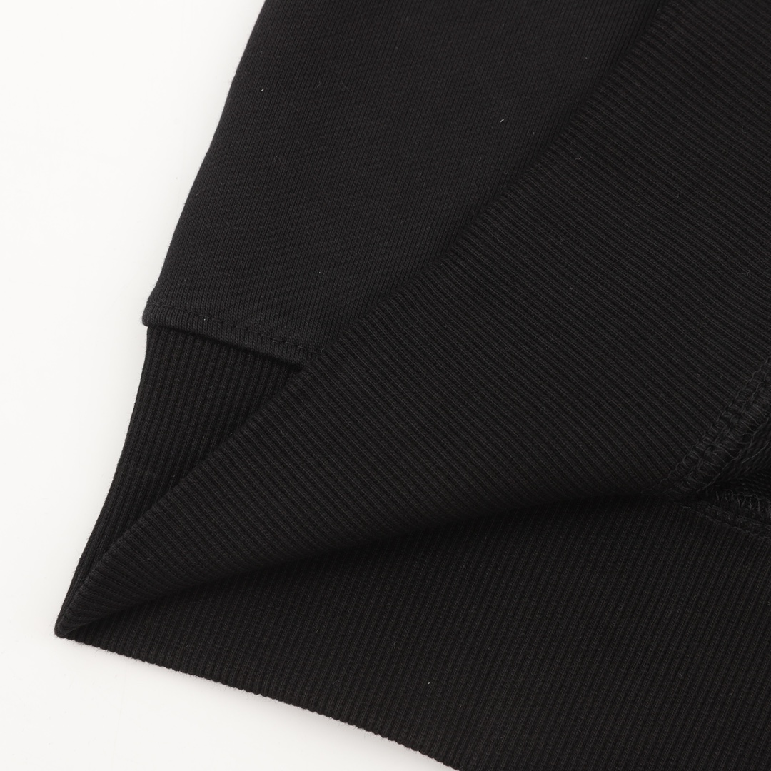 【BALENCIAGA 公式旗艦店】バレンシアガ 丸首の衛衣 スウェット ご好評に付き再入荷！