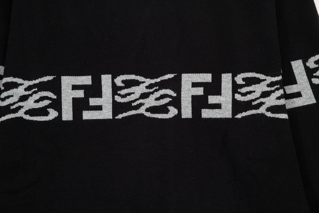 【FENDI 公式旗艦店】 フェンディ セーター好評に付き再入荷！
