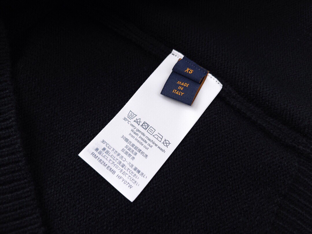 【LOUIS VUITTON  公式旗艦店】ルイヴィトン  セーター好評に付き再入荷！