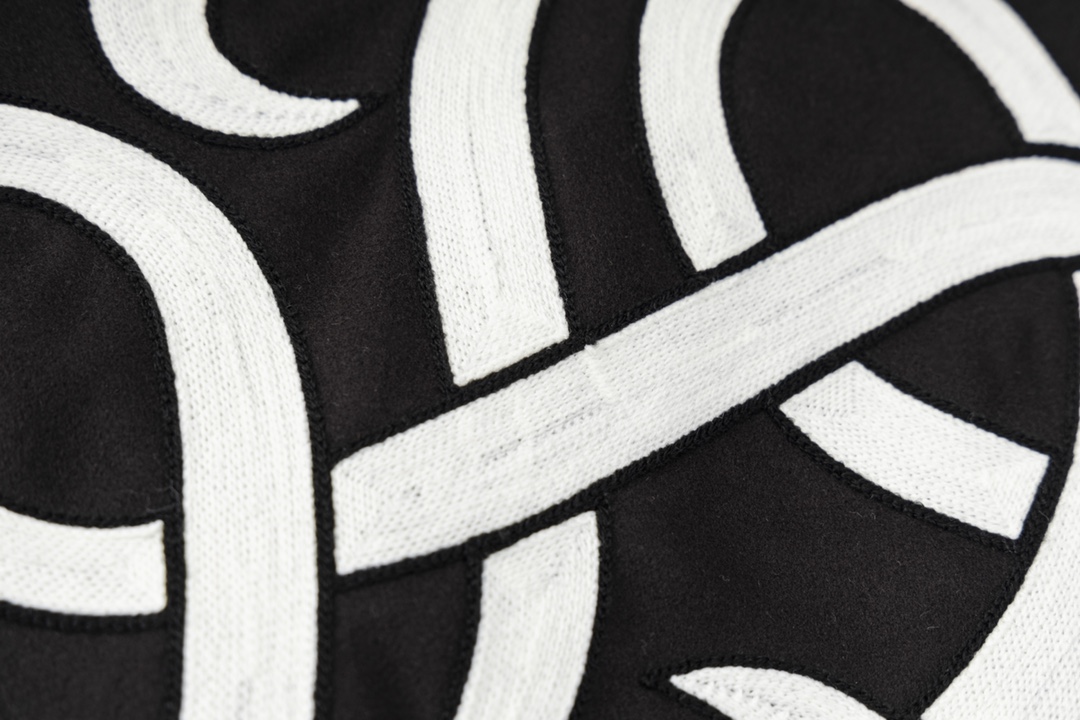 【LOUIS VUITTON  公式旗艦店】ルイヴィトン  ジャケット着 好評に付き再入荷！