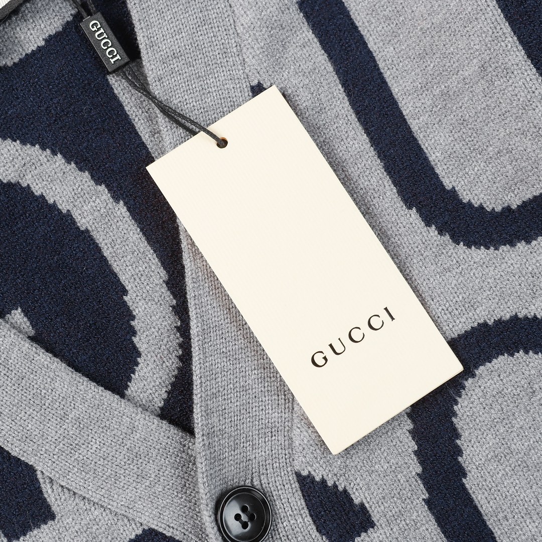 【GUCCI 公式旗艦店】グッチ  セーター好評に付き再入荷！