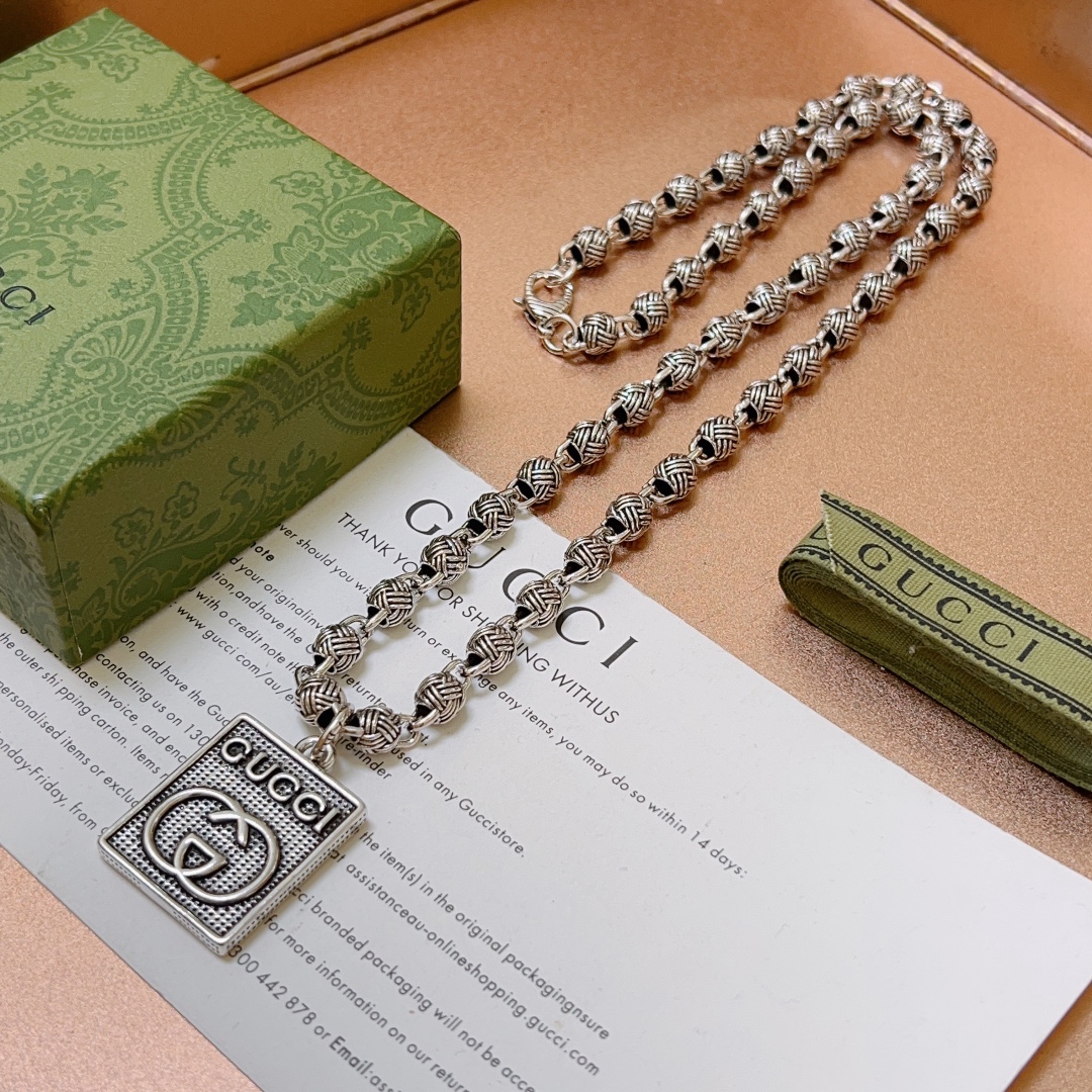 【GUCCI】ネックレス、新しいネックレス万能シンプルファッションオーナメント
