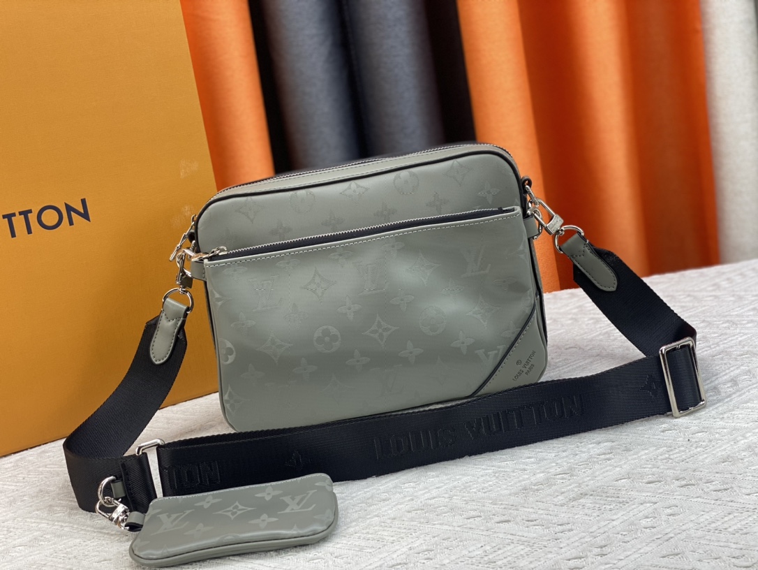 【LOUIS VUITTON 公式旗艦店】ルイヴィトン  斜めがけバッグ当日出荷 好評に付き再入荷！25*18.5*7CM