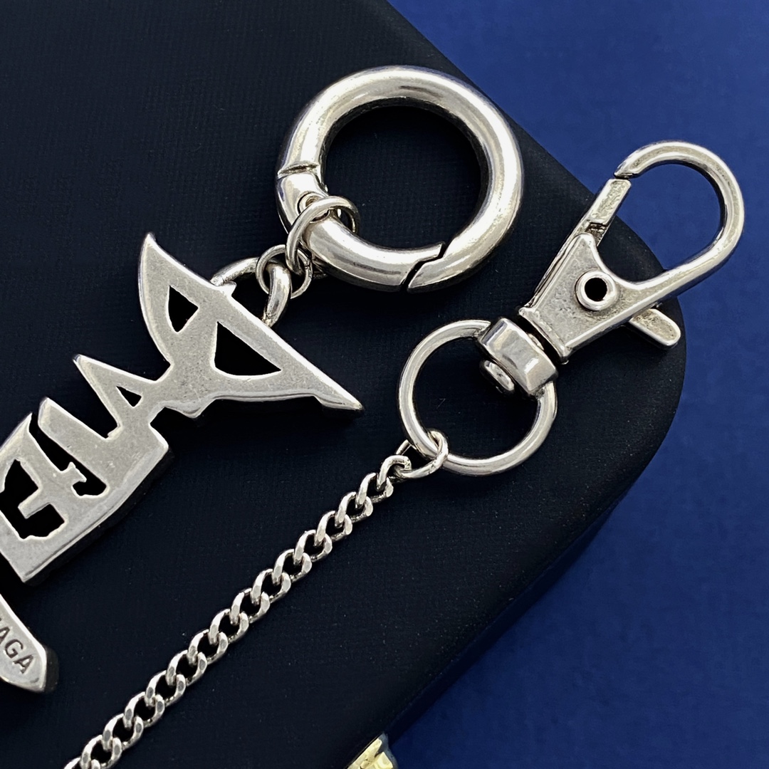 【BALENCIAGA】ネックレス、新しいネックレス万能シンプルファッションオーナメント  240814