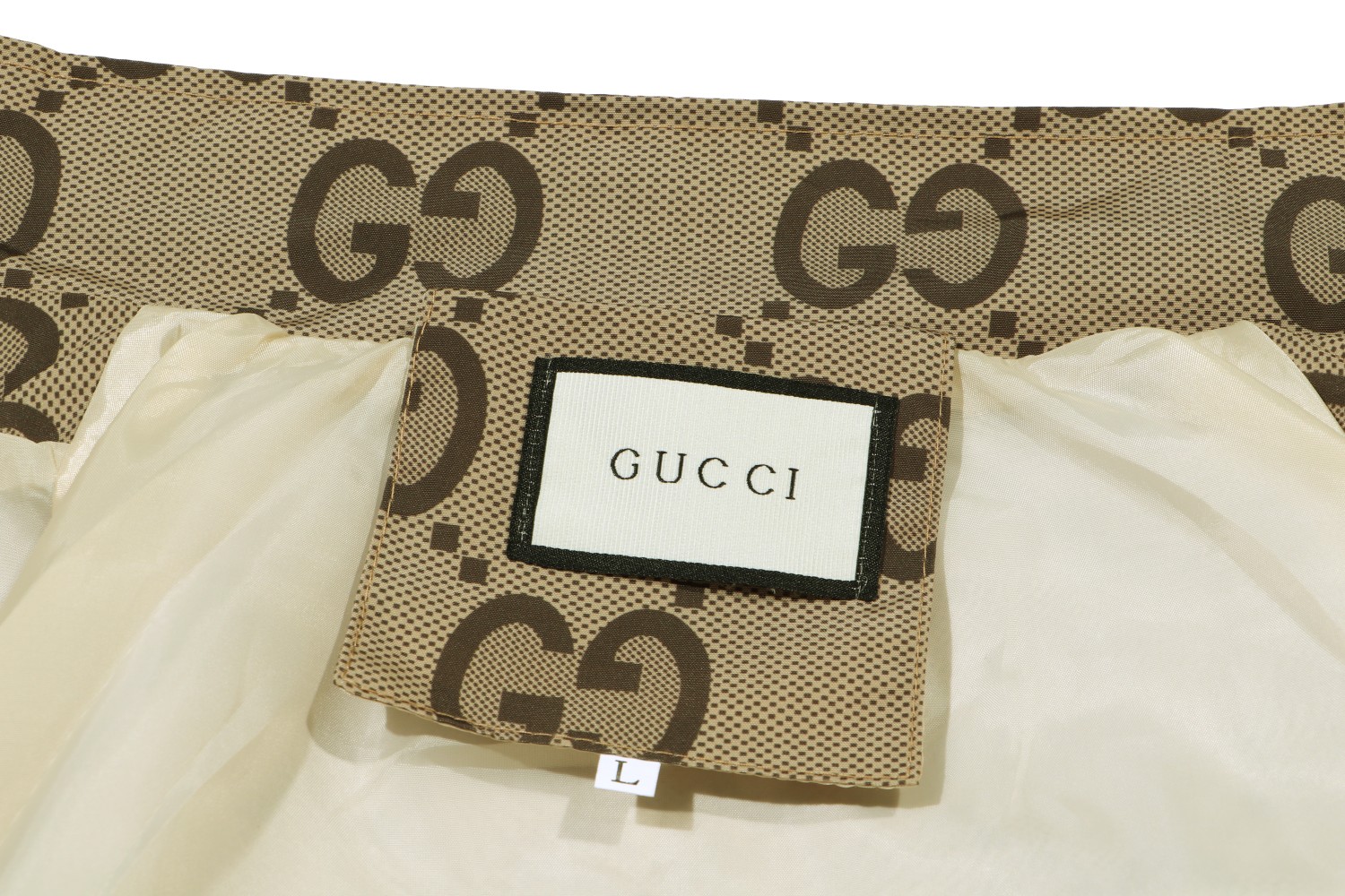 【GUCCI  公式旗艦店】グッチ   ジャケット着 好評に付き再入荷 240826