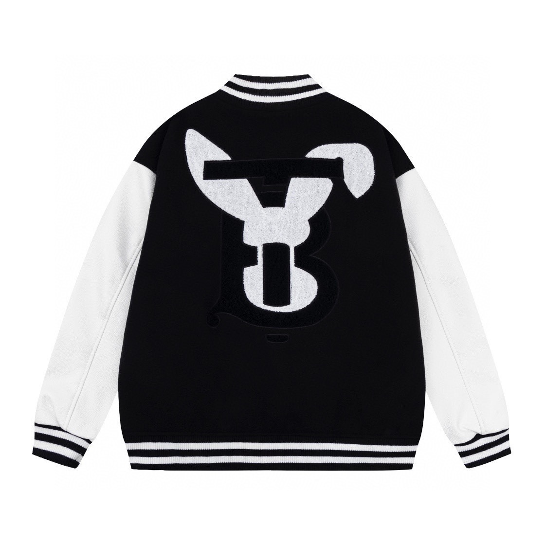 【BURBERRY  公式旗艦店】バーバリー  ジャケット着 好評に付き再入荷 240827