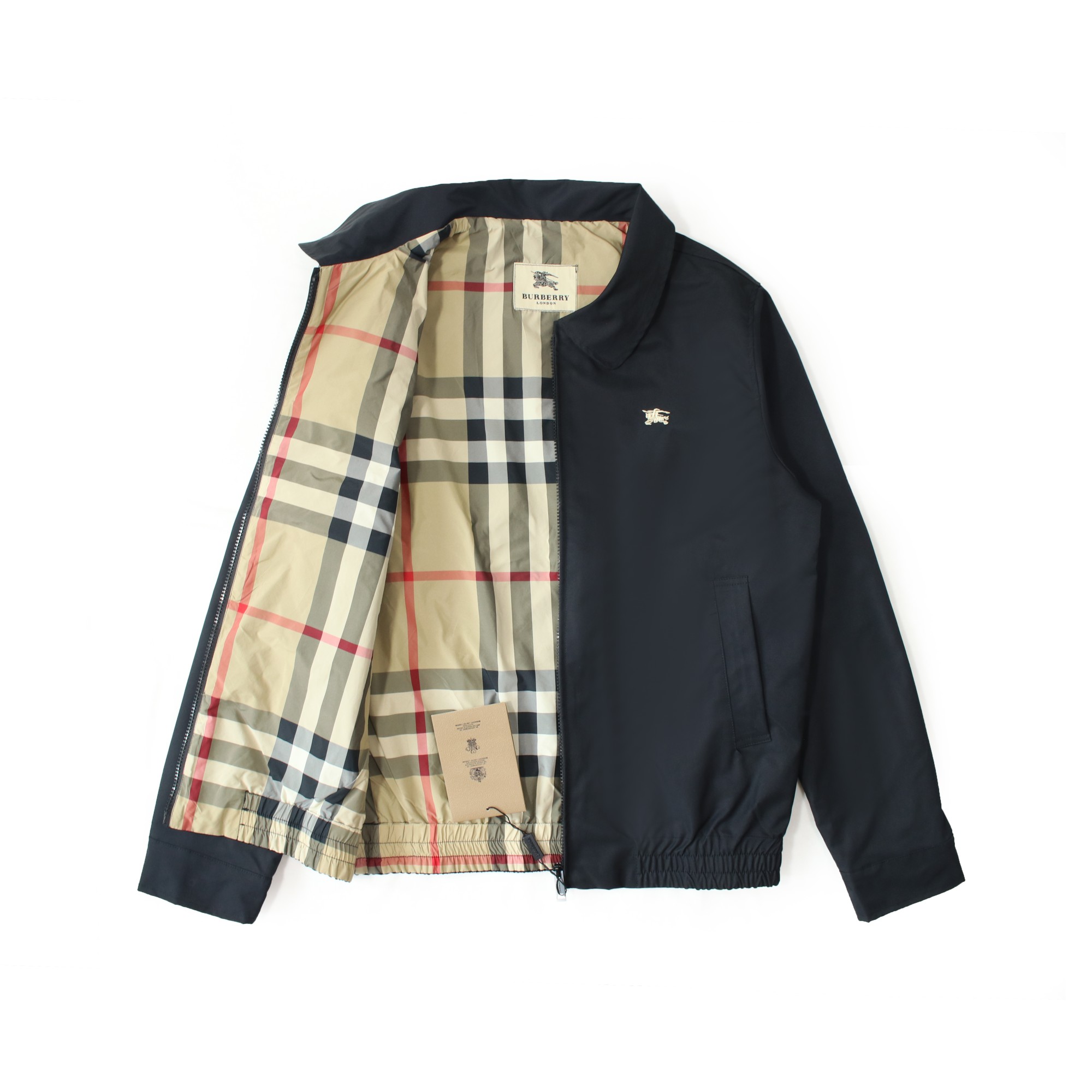 【BURBERRY  公式旗艦店】バーバリー  ジャケット着 好評に付き再入荷 240827