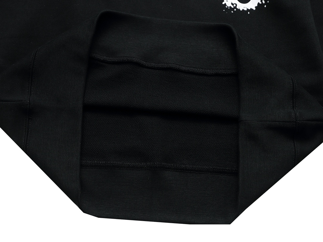 【PRADA 公式旗艦店】プラダ  丸首の衛衣 スウェットご好評に付き再入荷 240828