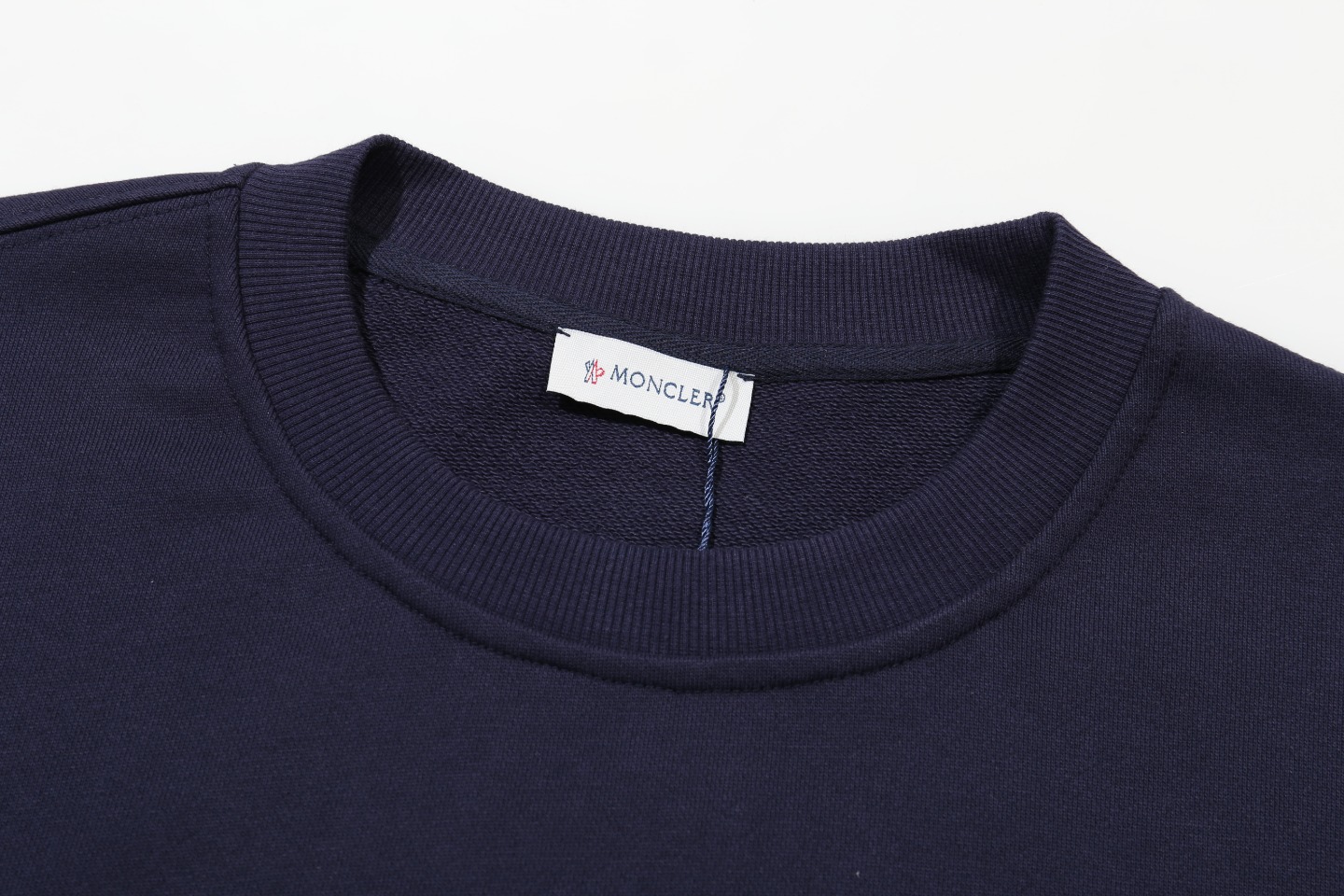 【MONCLER 公式旗艦店】モンクレール  丸首の衛衣 スウェットご好評に付き再入荷 240902