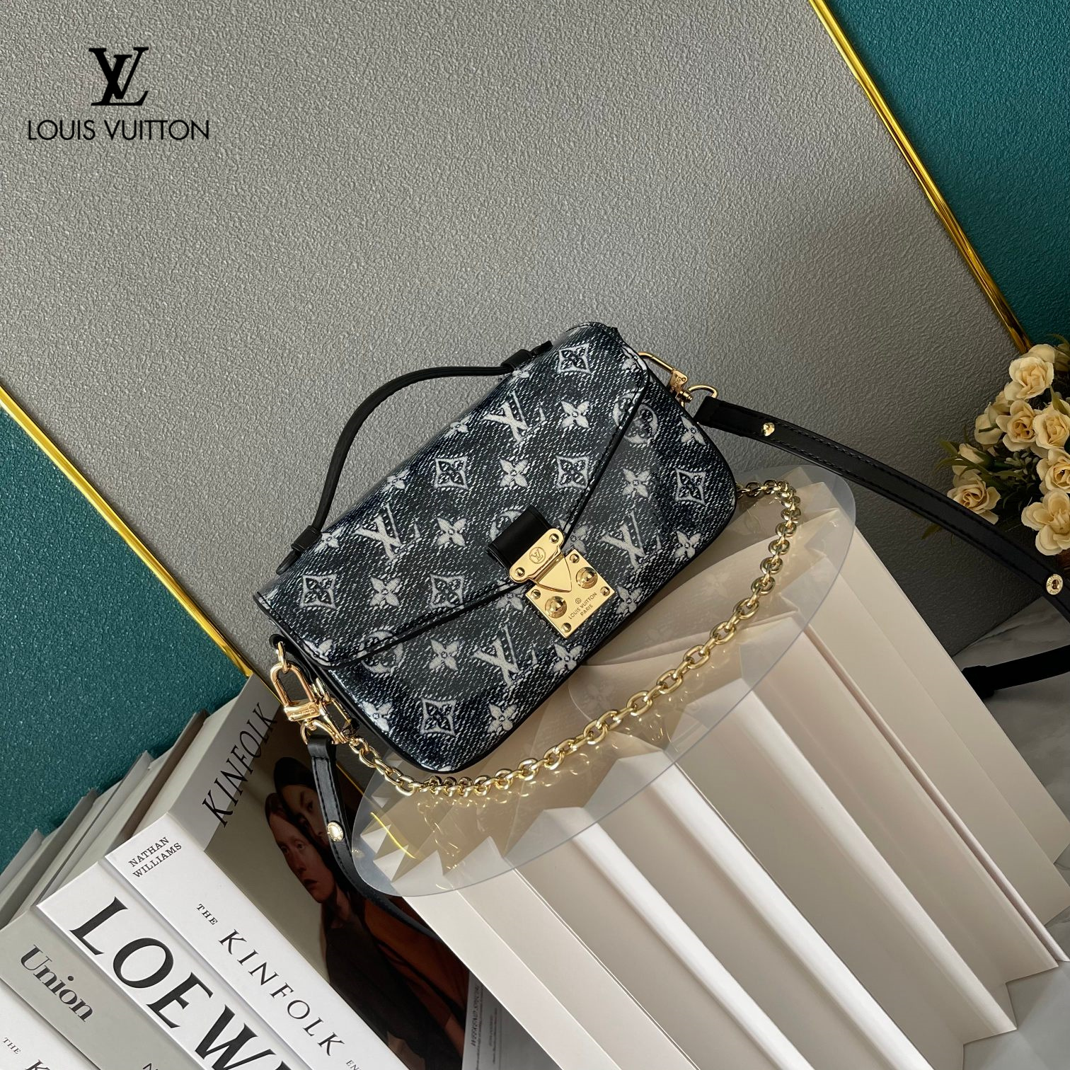 【LOUIS VUITTON 公式旗艦店】ルイヴィトン  斜めがけバッグ 当日出荷 好評に付き再入荷！21.5*6*13.5CM  240911