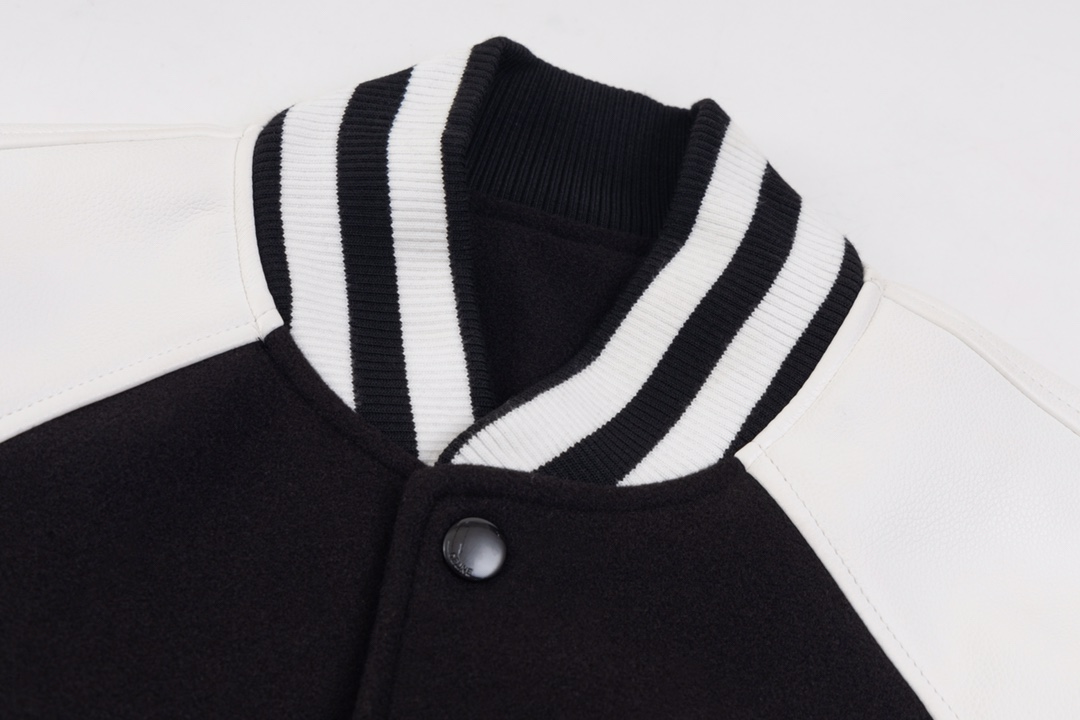 【CELINE】セリーヌ  ジャケット着ご好評に付き再入荷！240923