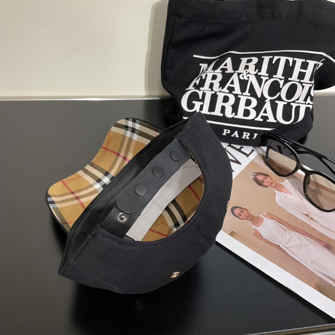 【BURBERRY  バーバリー】【数量限定】 野球帽 / ハット 241011