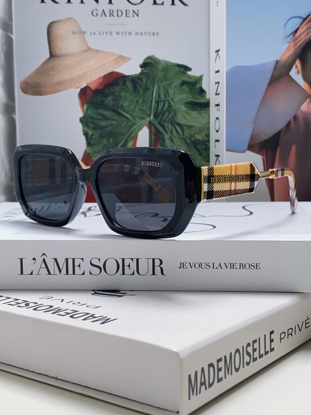 BURBERRY(バーバリー) サングラス  241014