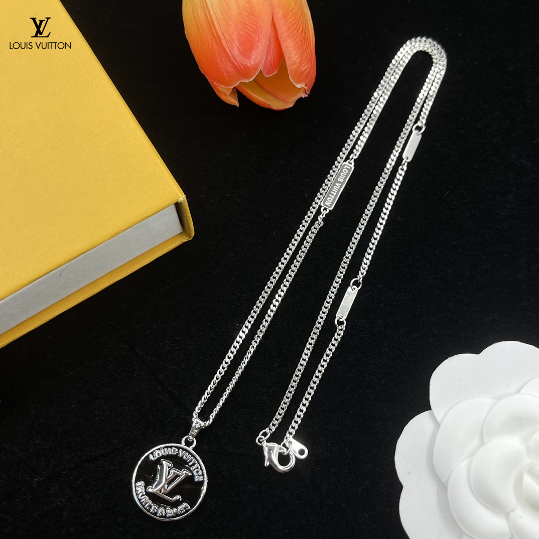 【LOUIS VUITTON】ネックレス、新しいネックレス万能シンプルファッションオーナメント241015