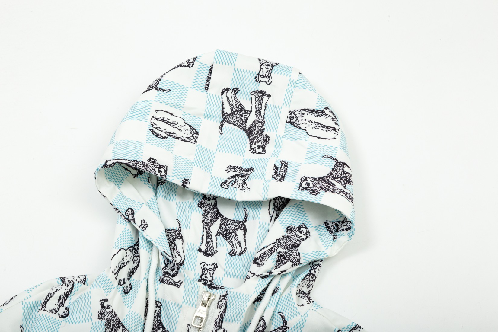 【LOUIS VUITTON 公式旗艦店】ルイヴィトン  ジャケット着 ご好評に付き再入荷！241021