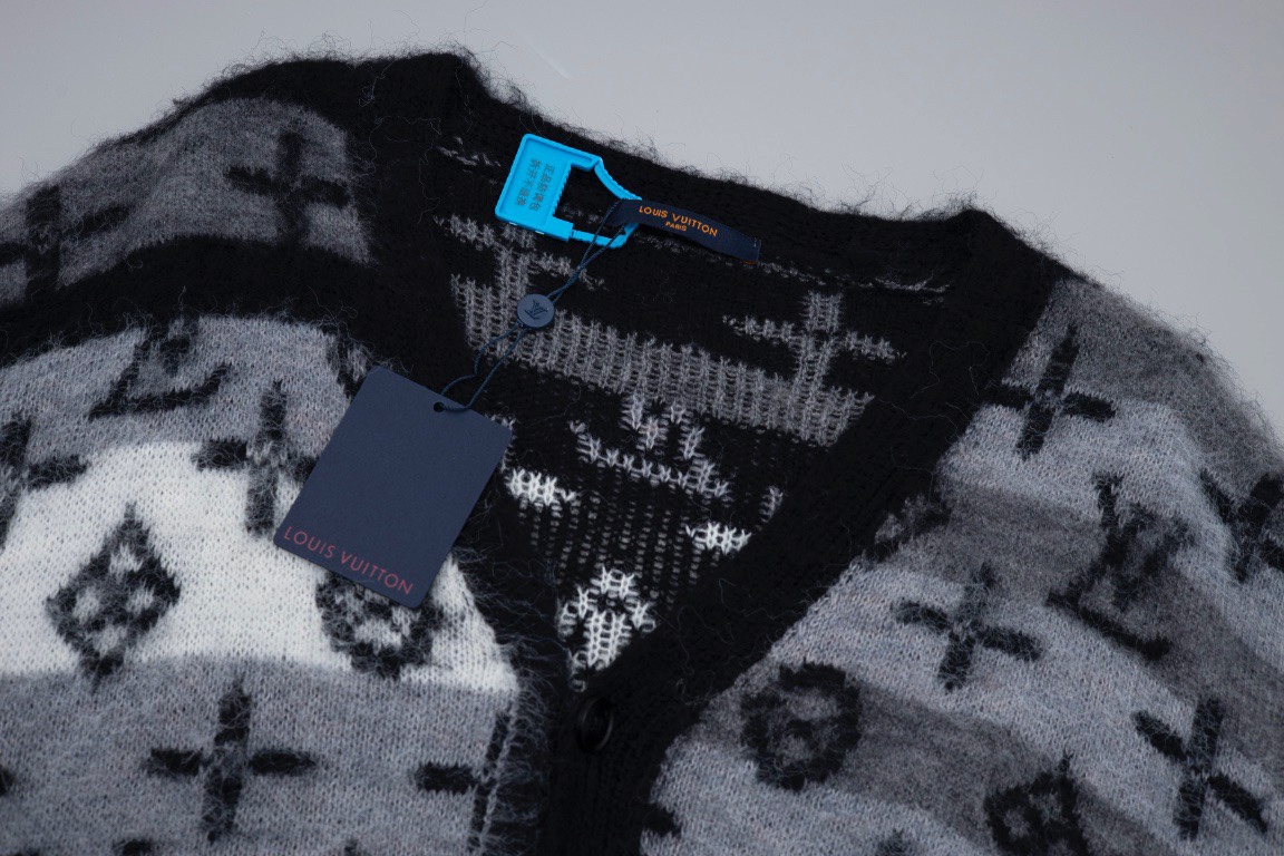 【LOUIS VUITTON 公式旗艦店】ルイヴィトン  セーター好評に付き再入荷！ 241029