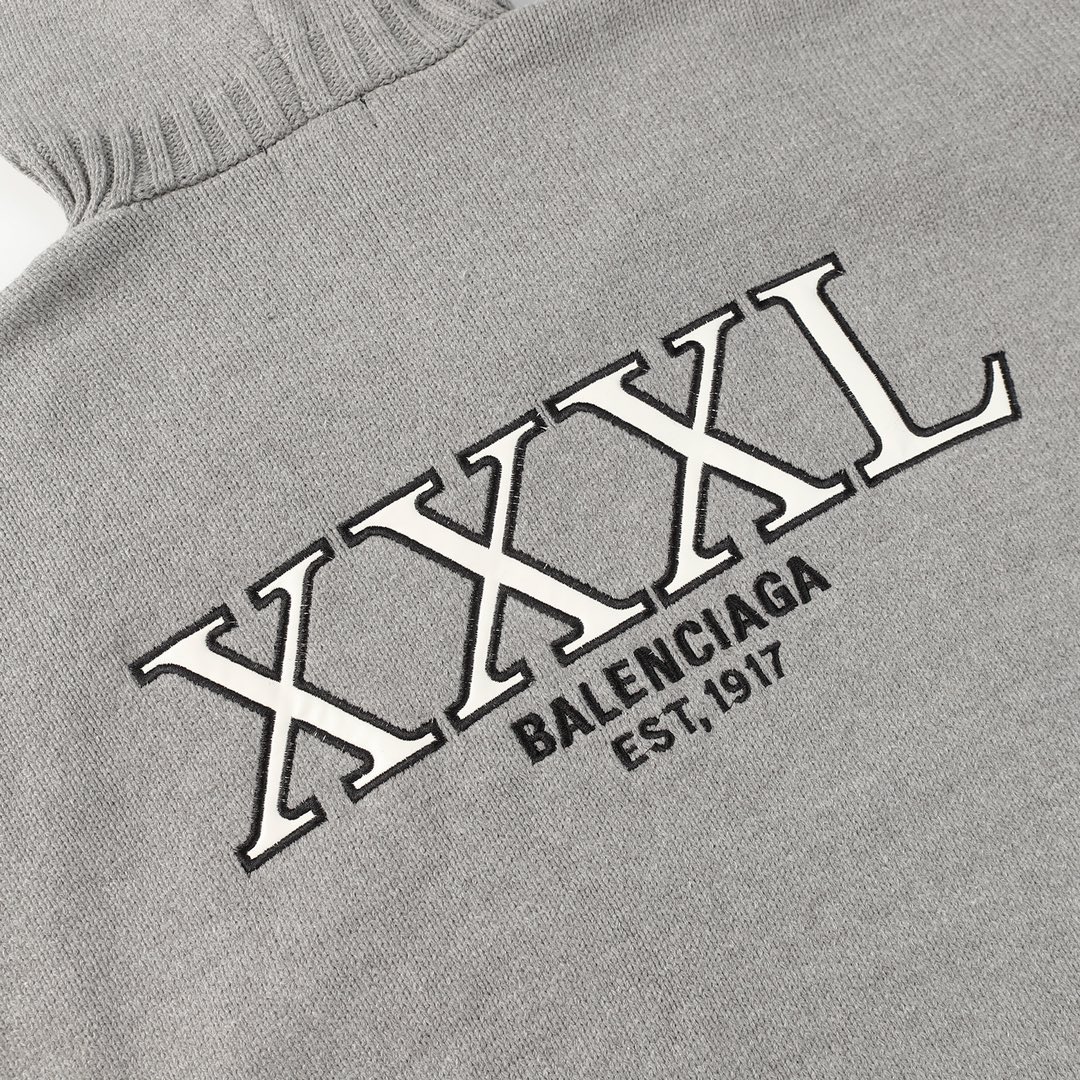 【BALENCIAGA  公式旗艦店】バレンシアガ   セーター好評に付き再入荷！ 241101