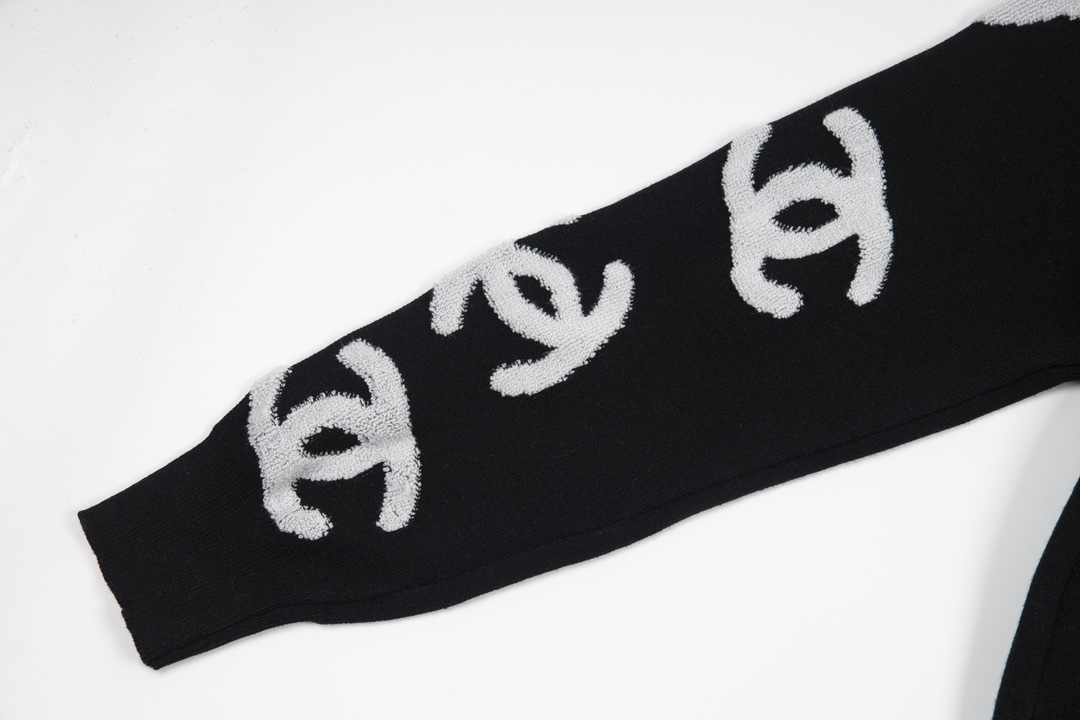 【CHANEL  公式旗艦店】シャネル  セーター好評に付き再入荷！ 241102