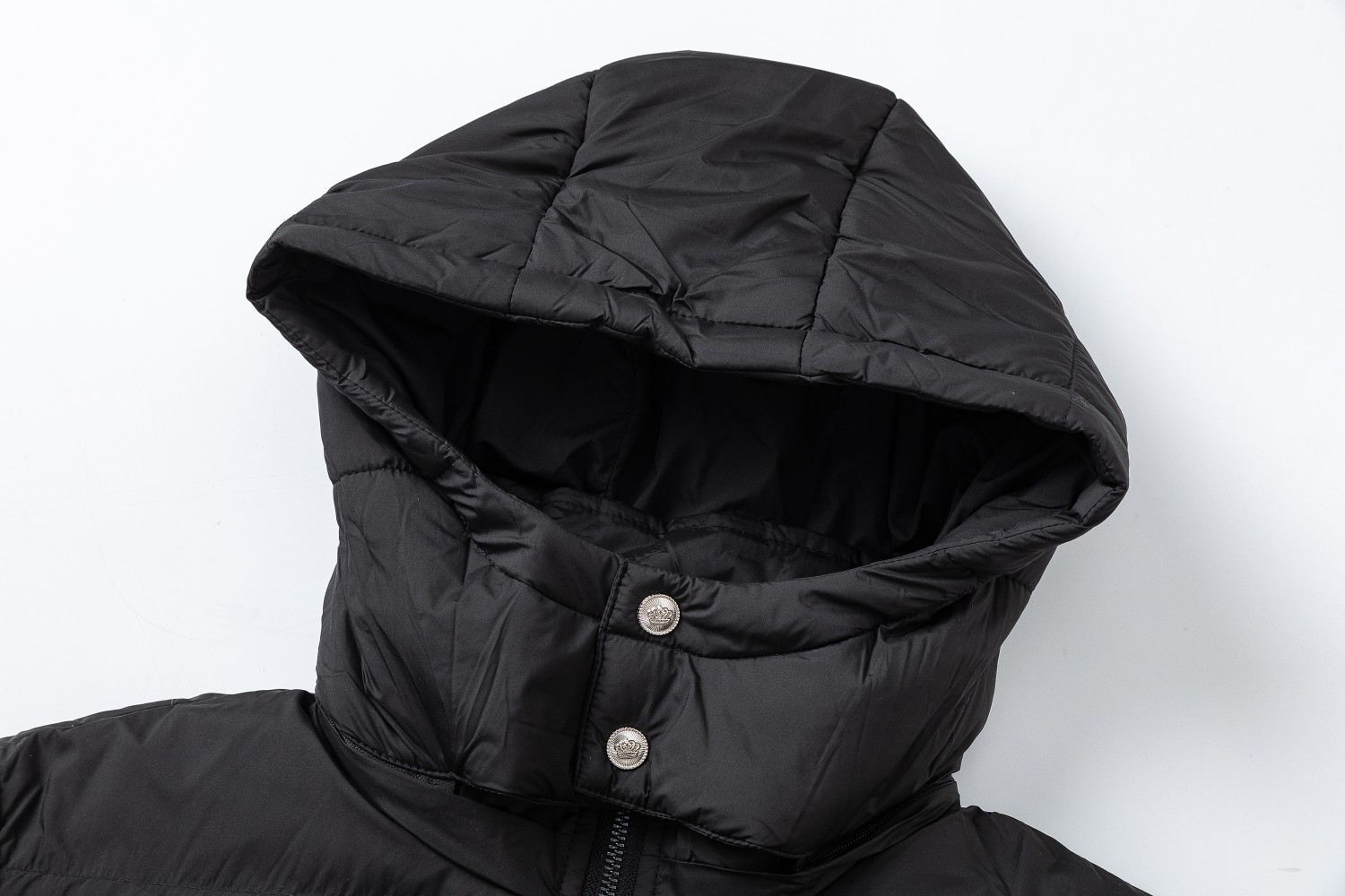 【BURBERRY  公式旗艦店】バーバリー   ダウンジャケット ご好評に付き再入荷！241102