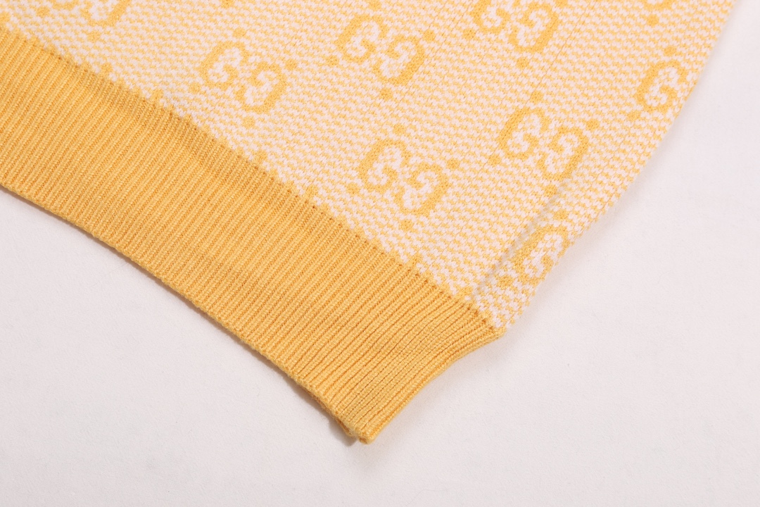 【GUCCI  公式旗艦店】グッチ  セーター好評に付き再入荷！ 241029