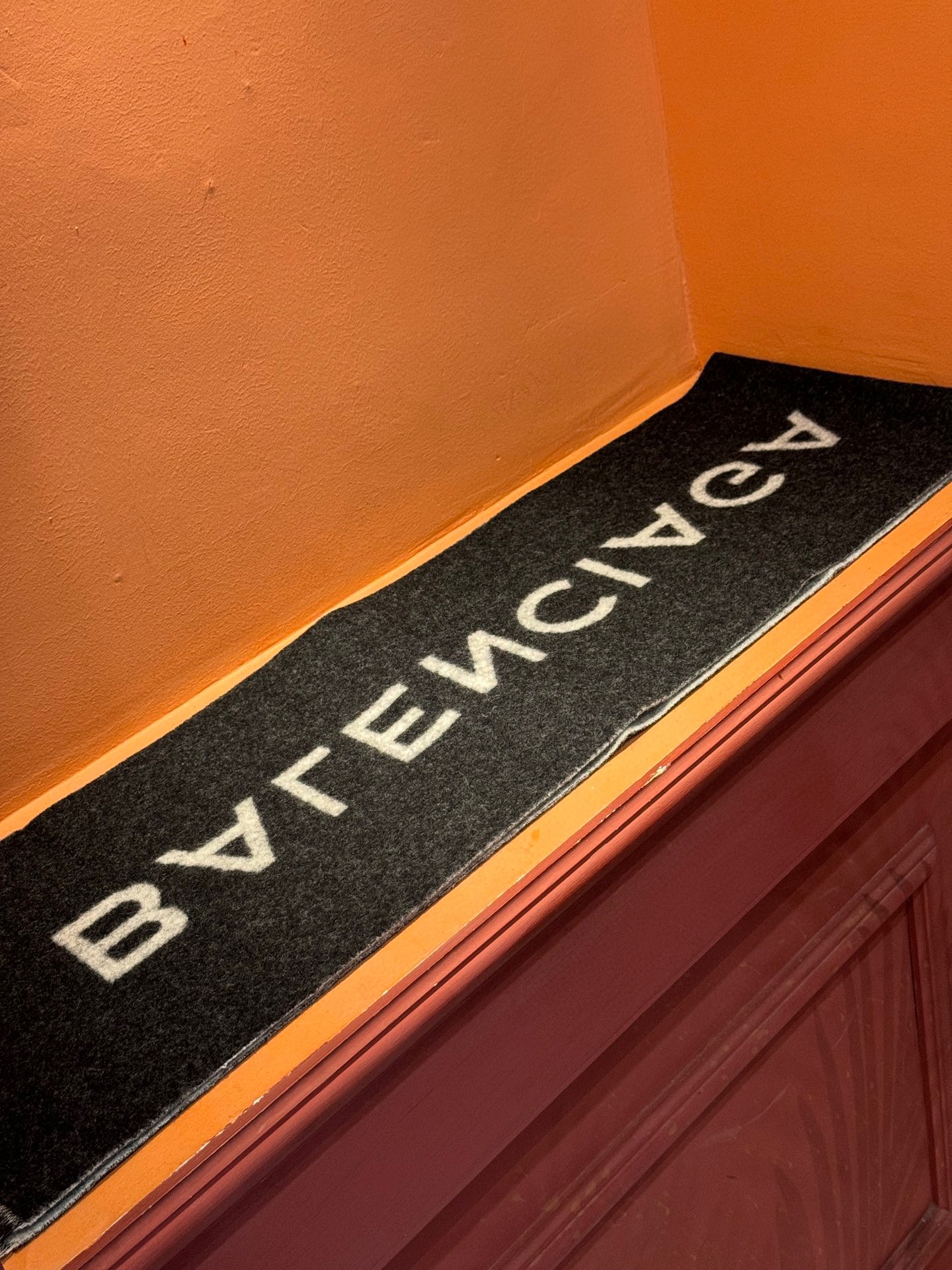 【BALENCIAGA   バレンシアガ】スカーフ34*200CM  241109