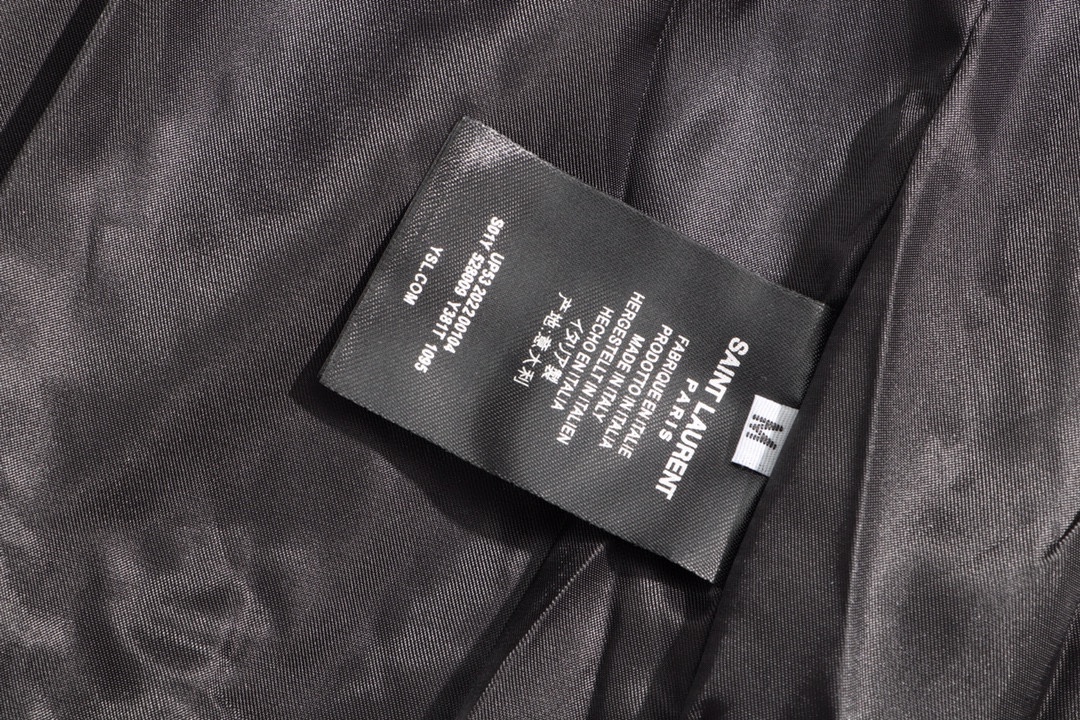 【YSL SAINT LAURENT  公式旗艦店】サンローラン  ジャケット着 好評に付き再入荷！241113