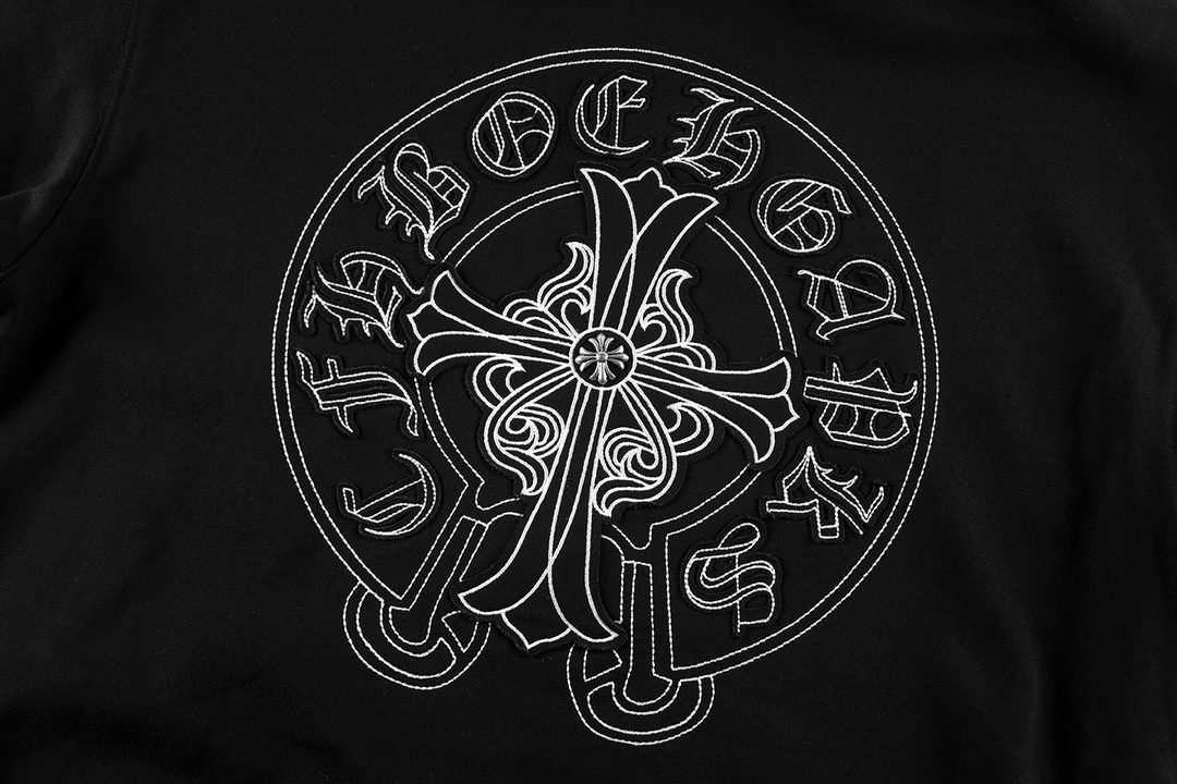 【CHROME HEARTS 公式旗艦店】クロムハーツ  パーカー  スウェットご好評に付き再入荷  241114