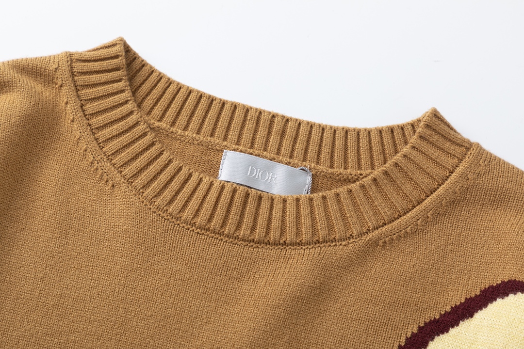 【DIOR  公式旗艦店】ディオール   セーター好評に付き再入荷！241115