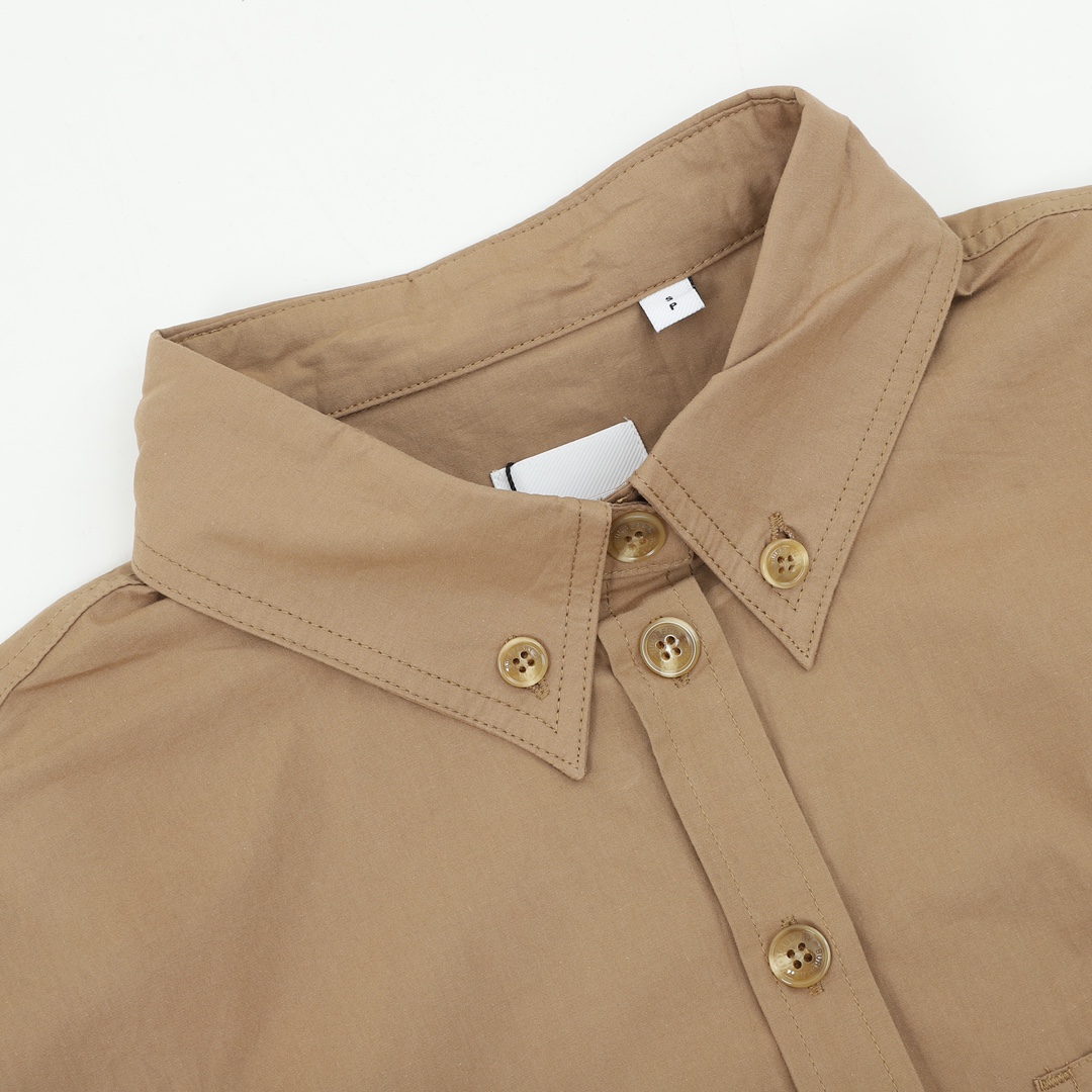 【BURBERRY  公式旗艦店】バーバリー  シャツ ご好評に付き再入荷 241119