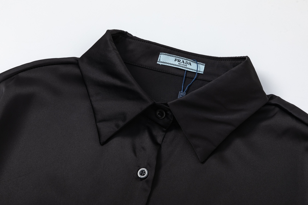 【BALENCIAGA 公式旗艦店】バレンシアガ  シャツ ご好評に付き再入荷  241119