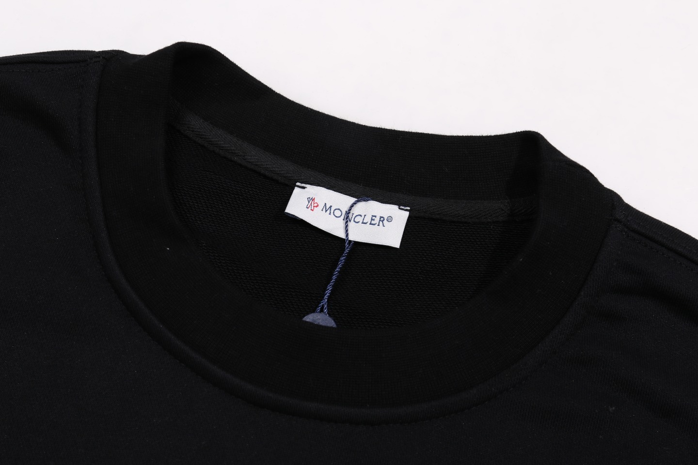 【MONCLER   公式旗艦店】モンクレール   丸首の衛衣  スウェット ご好評に付き再入荷！241120