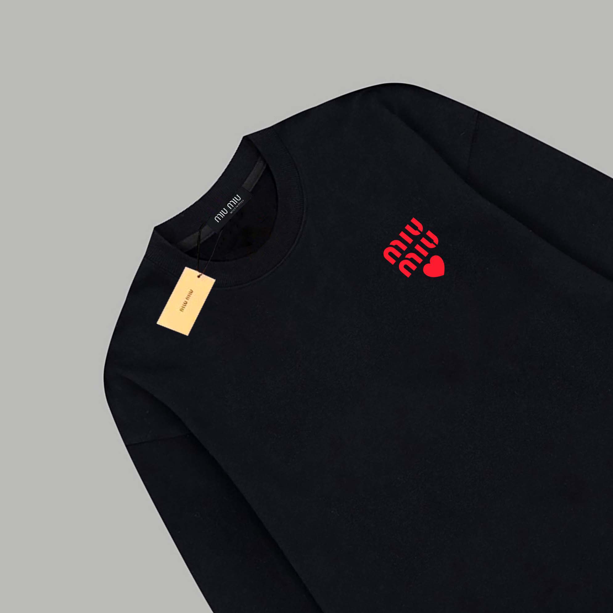 【Miumiu 公式旗艦店】ミュウミュウ  丸首の衛衣 スウェット ご好評に付き再入荷！241122