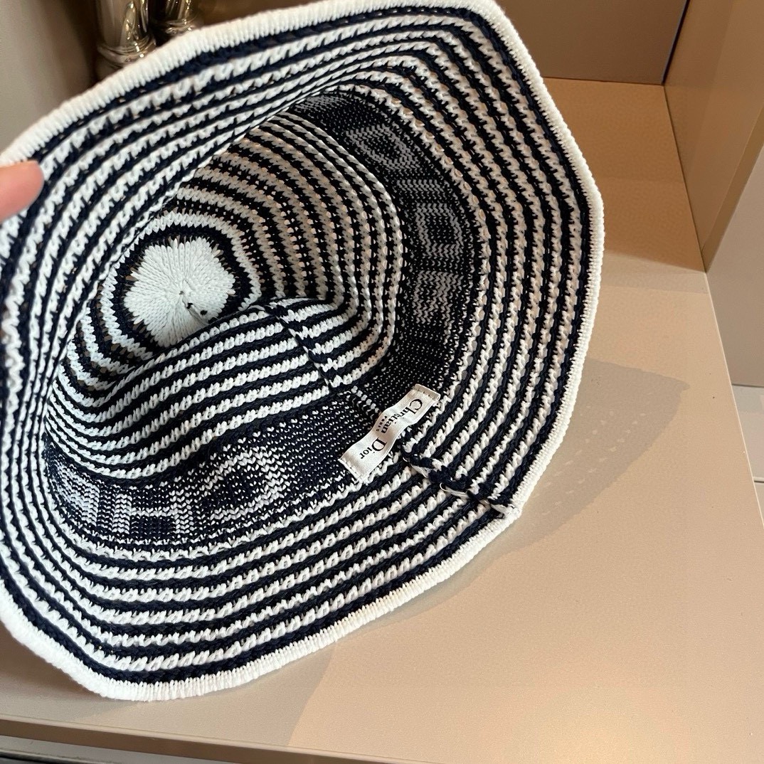 DIOR ( ディオール )フィッシャーマンズハット  241125