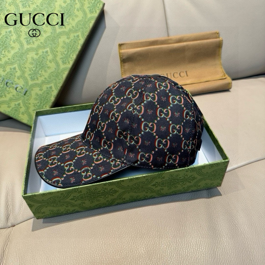 【GUCCI  クッチ 】【数量限定】 野球帽 / ハット  241126