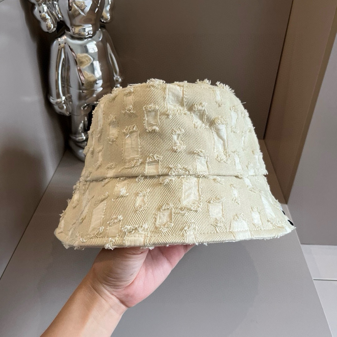 LOEWE(ロエベ )フィッシャーマンズハット 241126