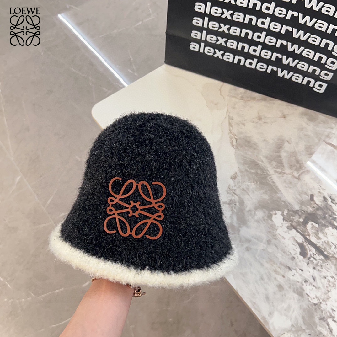 LOEWE(ロエベ )フィッシャーマンズハット 241126