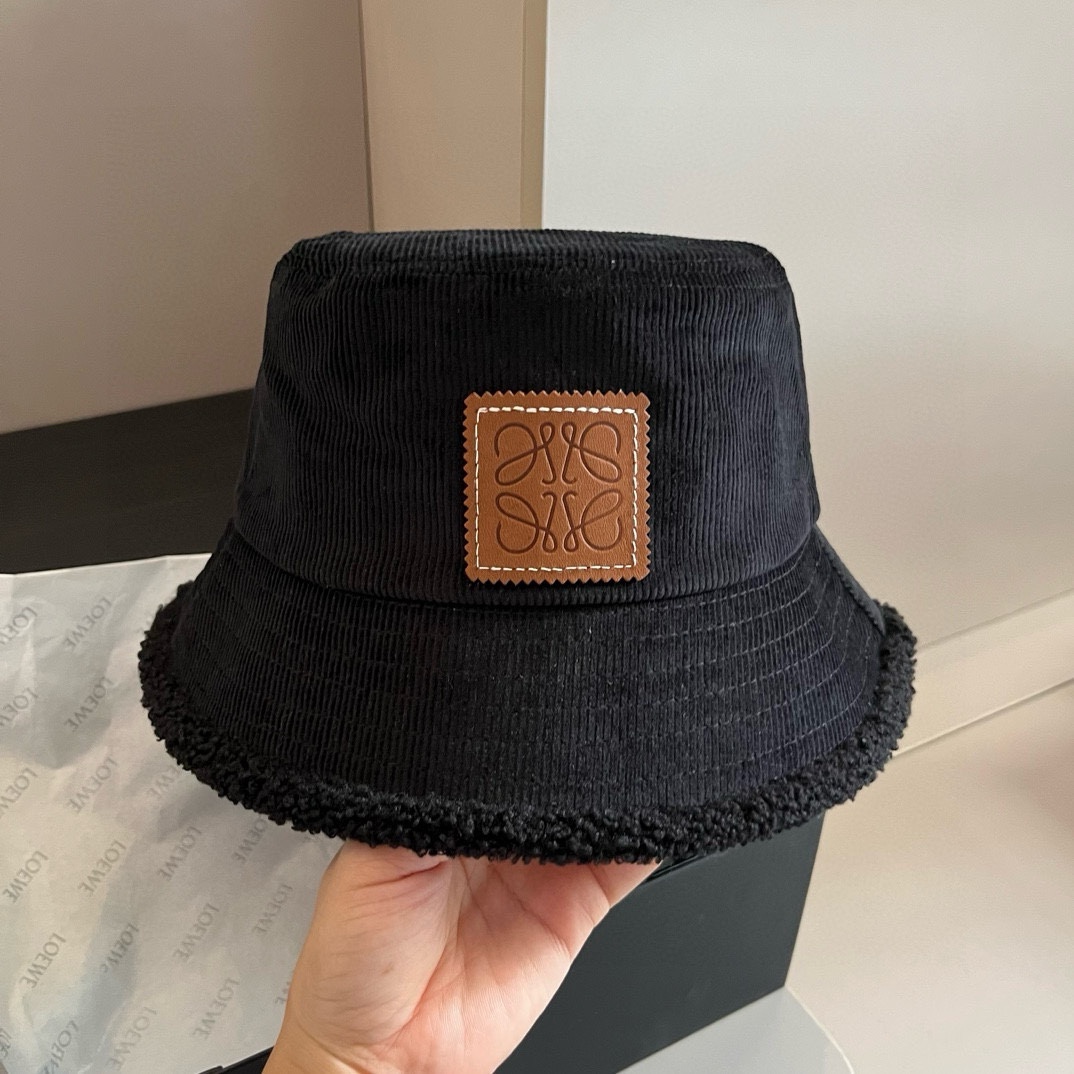 LOEWE(ロエベ )フィッシャーマンズハット 241126