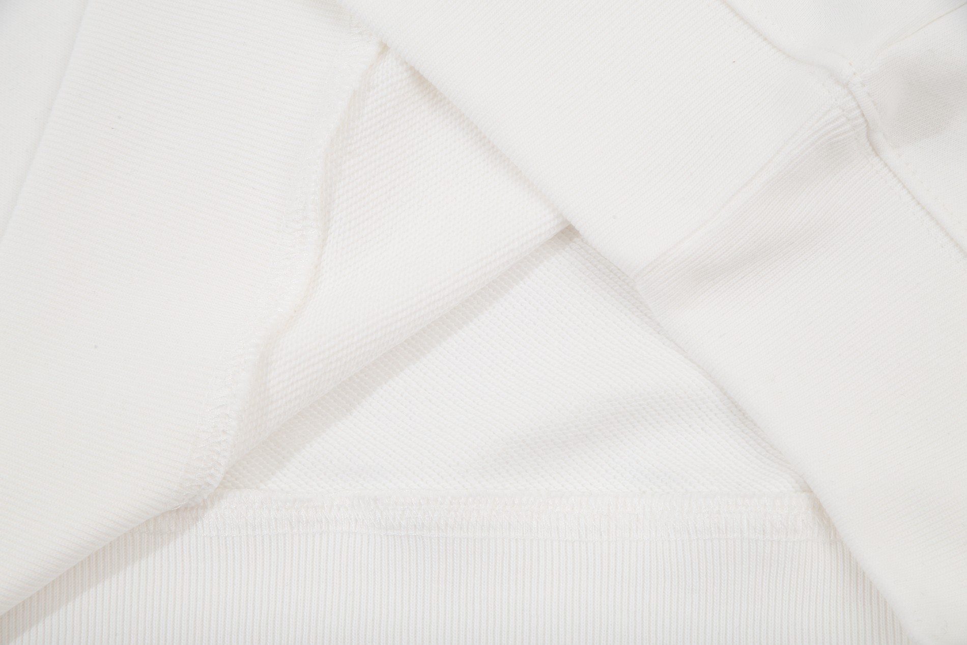 【BALENCIAGA 公式旗艦店】バレンシアガ 丸首の衛衣 スウェット ご好評に付き再入荷！