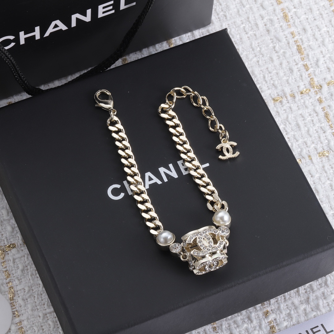 【CHANEL】ブレスレット、ファッションシンプルなスタイル