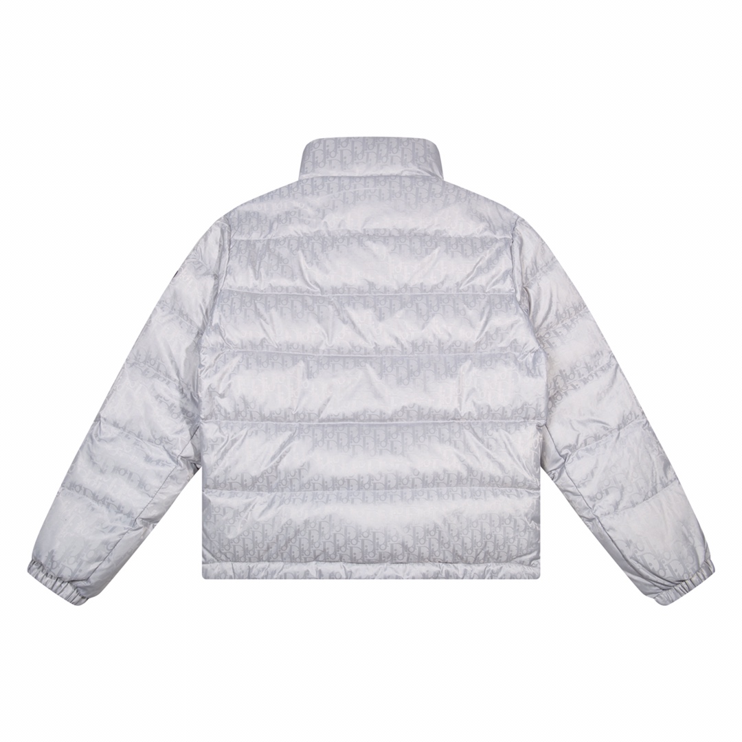 【DIOR 公式旗艦店】ディオール  ダウンジャケット好評に付き再入荷！