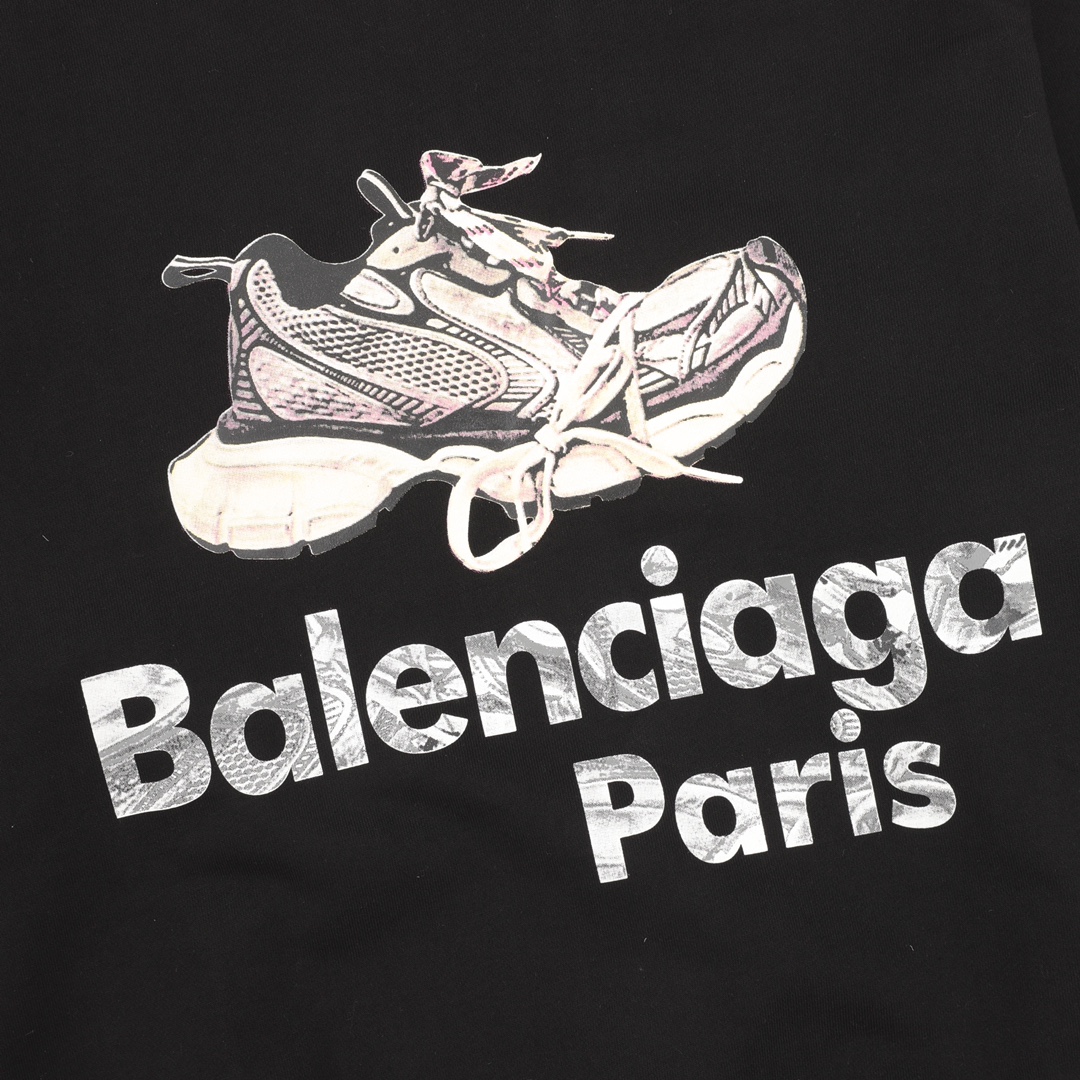 【BALENCIAGA 公式旗艦店】バレンシアガ 丸首の衛衣 スウェット ご好評に付き再入荷！