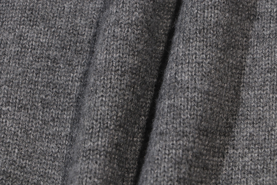 【CHROME HEARTS  公式旗艦店】クロムハーツ   セーター好評に付き再入荷！