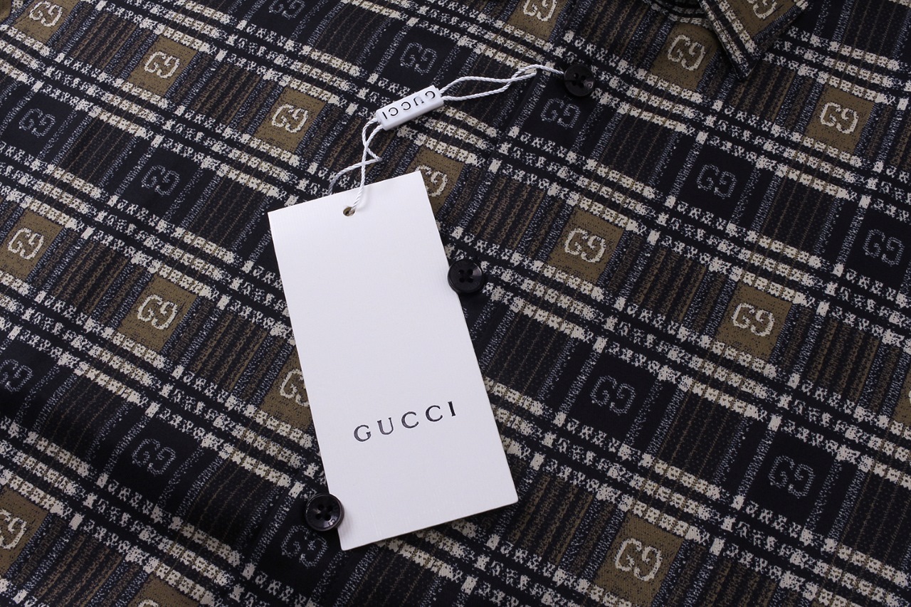 【GUCCI 公式旗艦店】クッチ シャツ ご好評に付き再入荷！