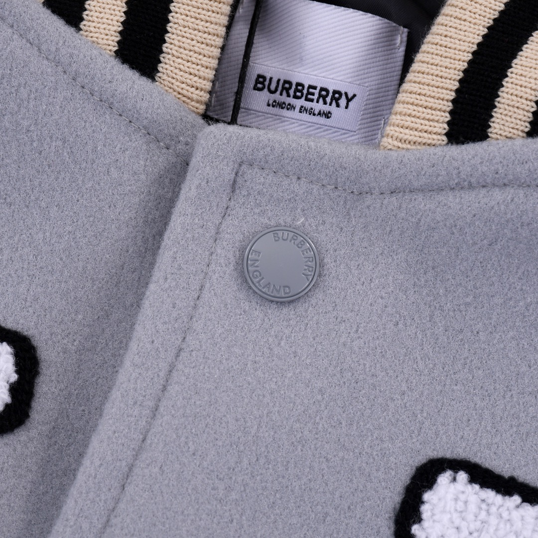 【BURBERRY 公式旗艦店】バーバリー  ジャケット着 好評に付き再入荷 240827